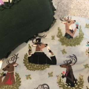 2 Piece Handmade Holiday🎄Blanket & Pillow Set